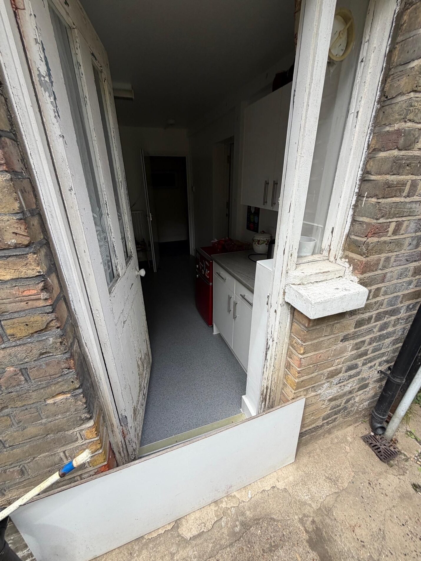 Level 1 Damp Survey in Stoke Newington (N16)
